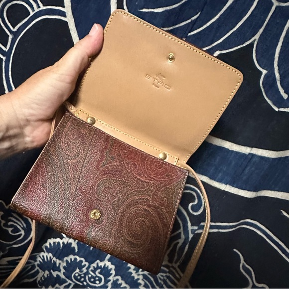 Vintage Etro wallet / crossbody - Picture 5 of 9